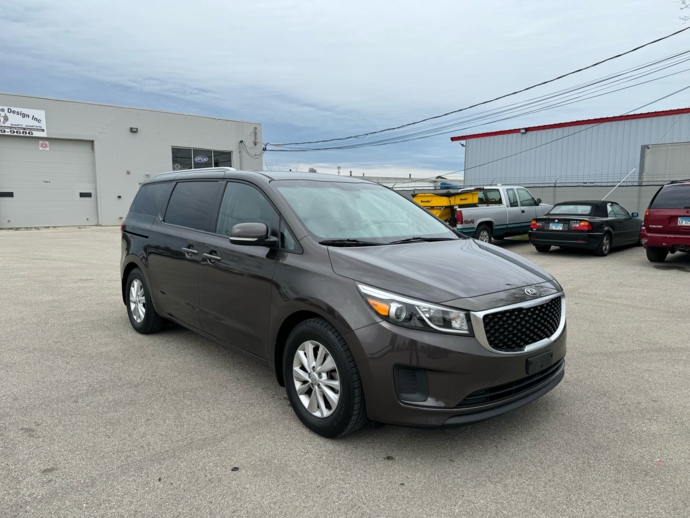 2016 Kia Sedona LX